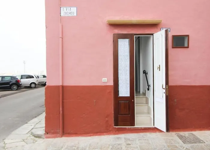 Vista Mare Holidayz Bed & Breakfast 3*